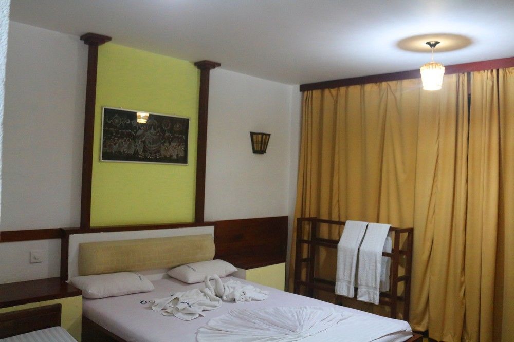 Ocean Dreams Hotel Ahangama Buitenkant foto