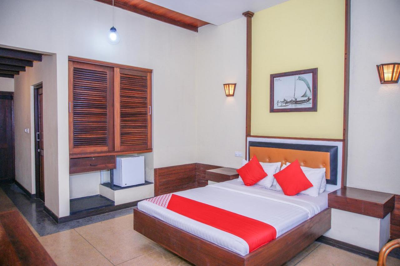 Ocean Dreams Hotel Ahangama Buitenkant foto